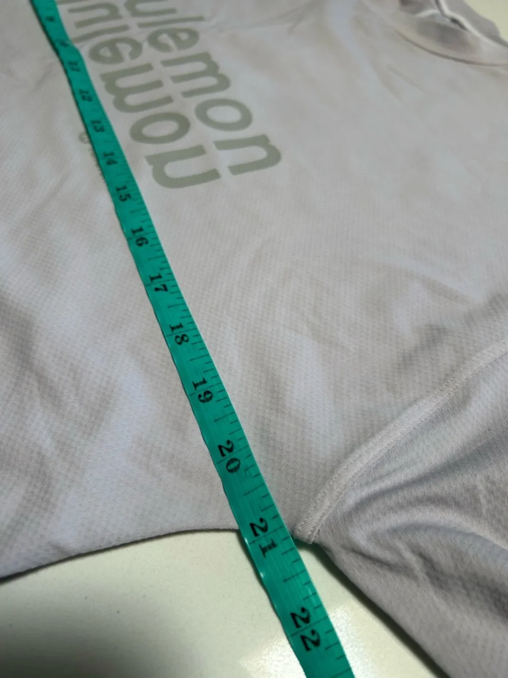 Lululemon Lightweight Long Sleeve Cropped Top - Picture 8 of 10